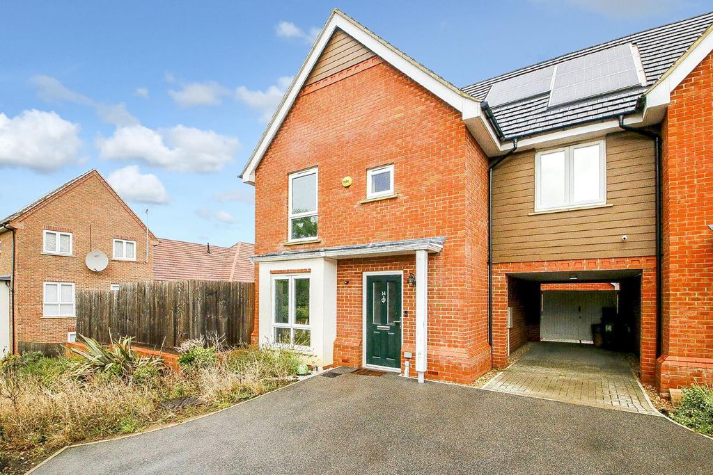 Property photo 1 of 18 14Poult.Jpg