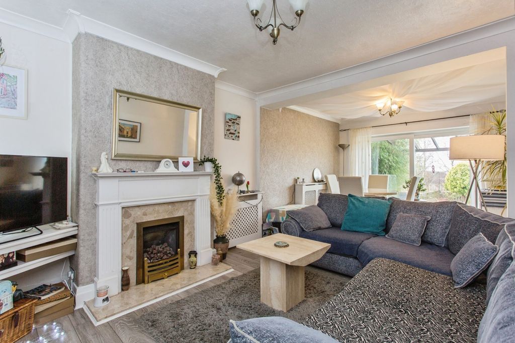 Property photo 2 of 14 Pbox-Img.Jpg