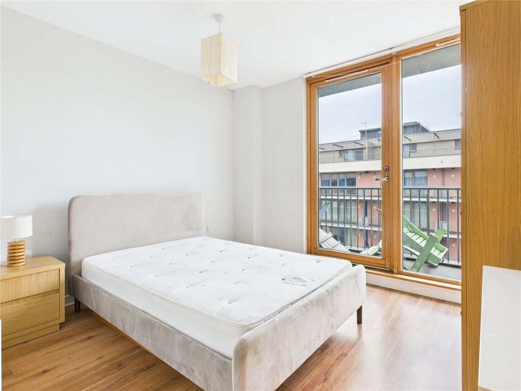 Property photo 2 of 12 Picture No. 19