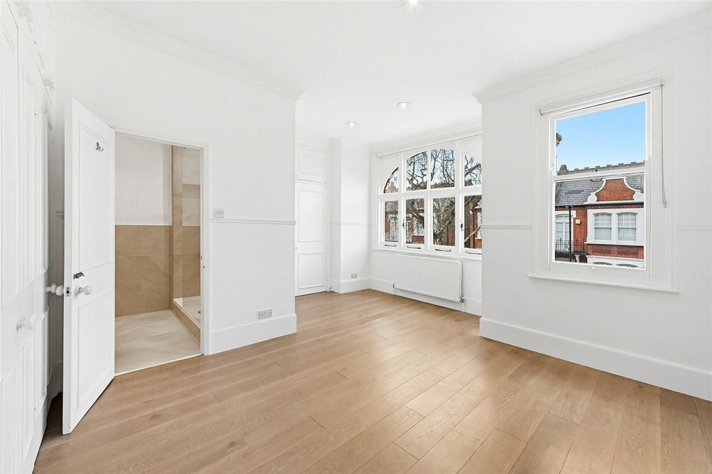 Property photo 3 of 16 Picture No. 67