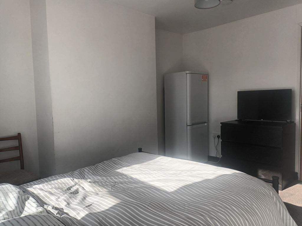 Property photo 3 of 4 20241004_110903