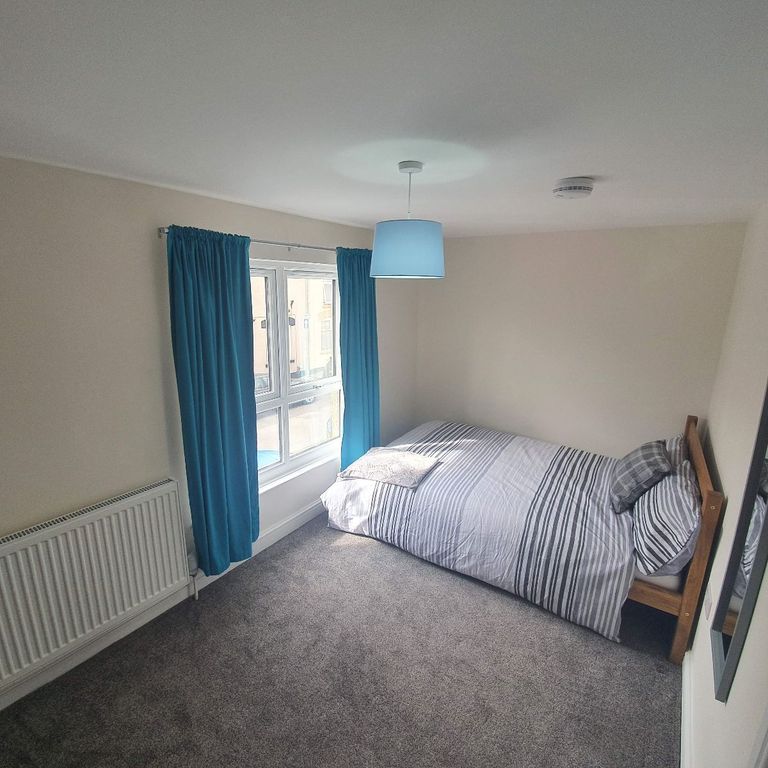 Property photo 1 of 7