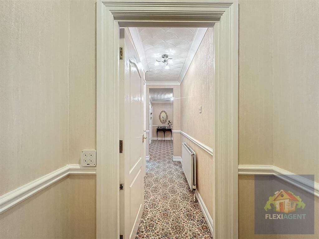Property photo 3 of 34 4267643
