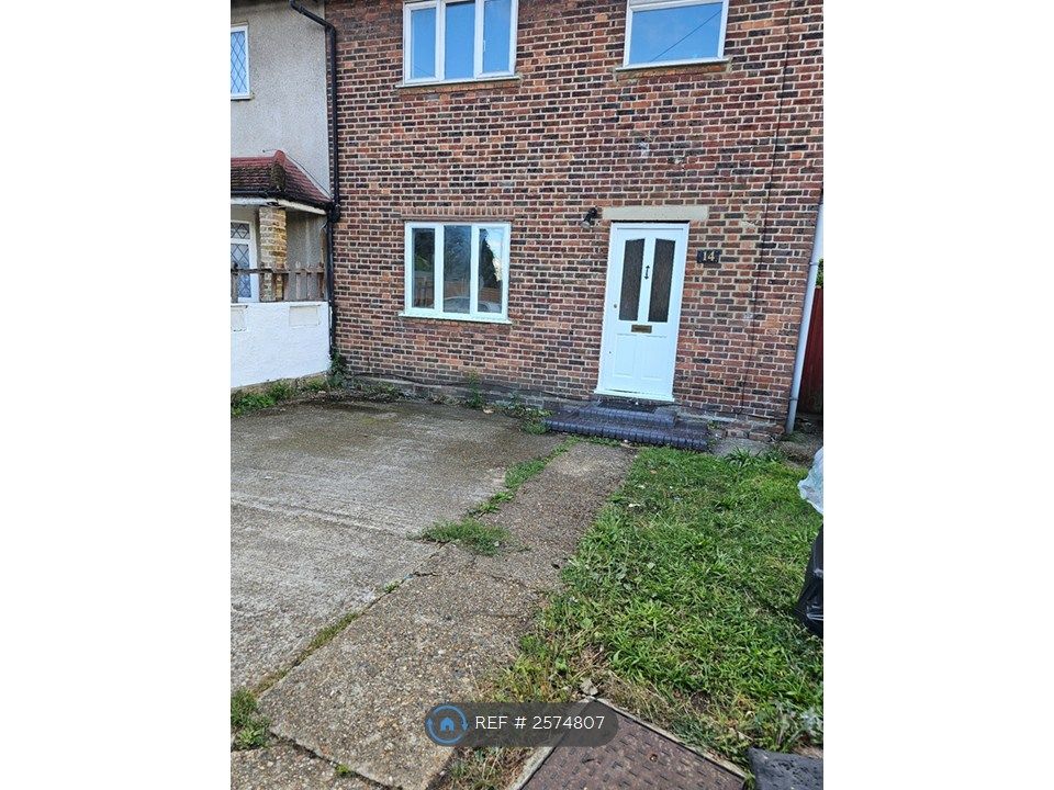 Property photo 3 of 12