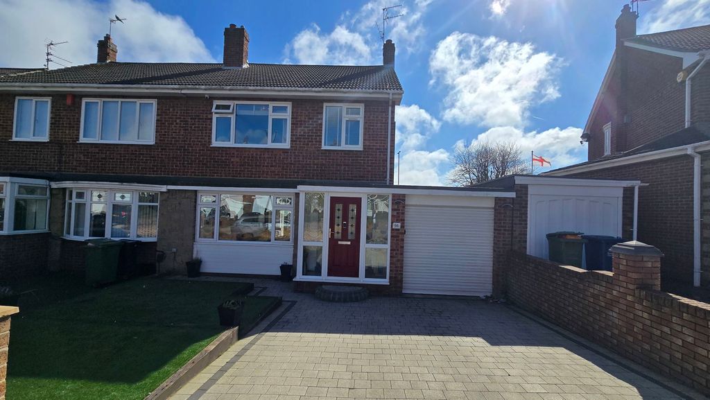 Property photo 1 of 12