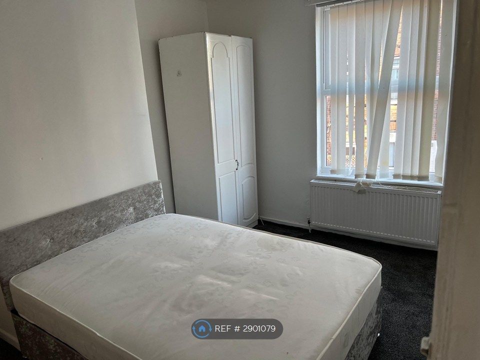 Property photo 1 of 3