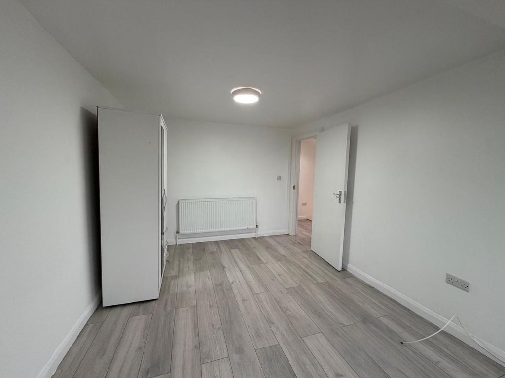 Property photo 3 of 15 Whatsapp Image 2025-12-04 At 14.29.21 (1).Jpeg