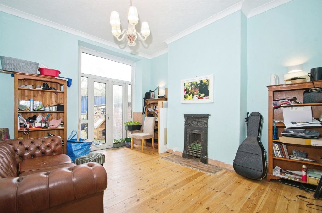 Property photo 2 of 16