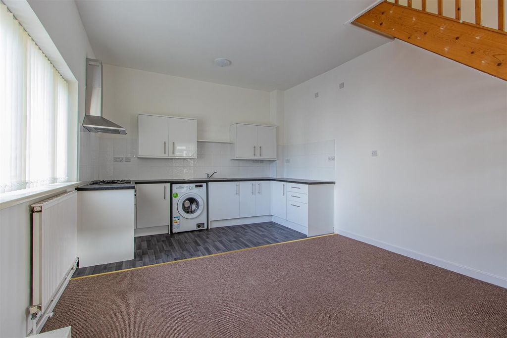 Property photo 1 of 8 Janet Street 63A-1.Jpg