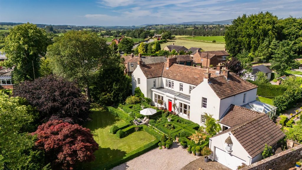 Property photo 1 of 69 Dji_20250708163705_0137_D.Jpg