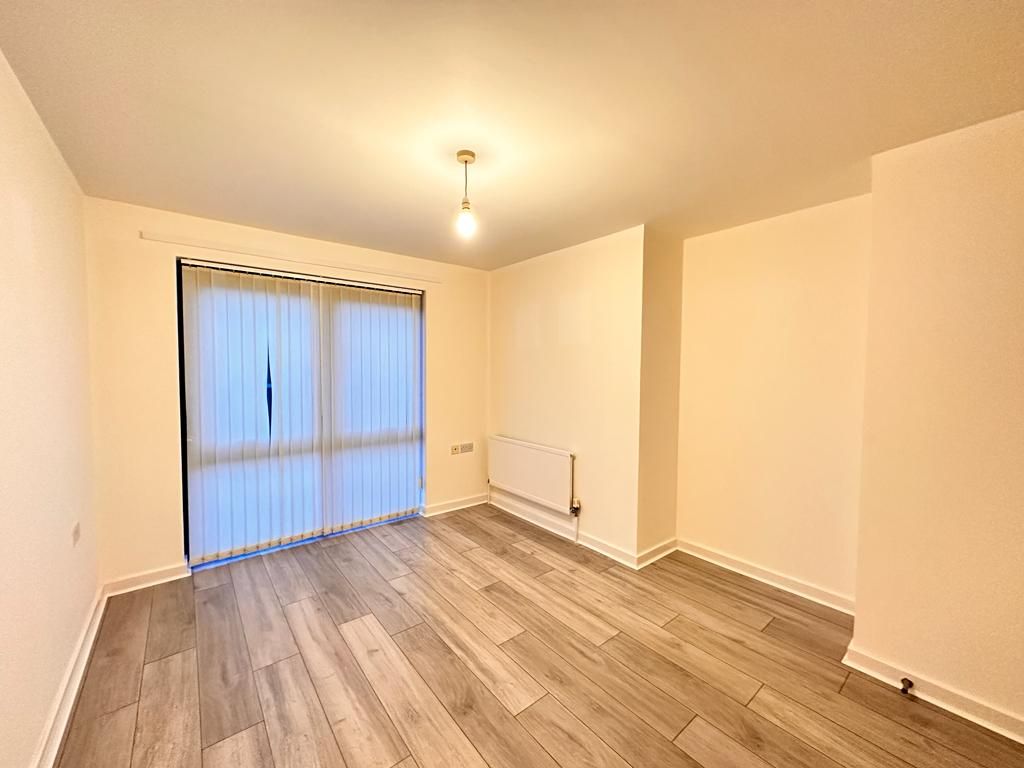 Property photo 3 of 10 Gallery