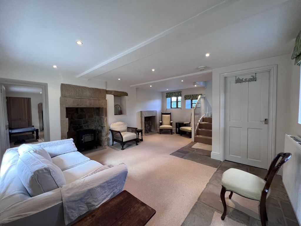 Property photo 3 of 8 Drawing Room