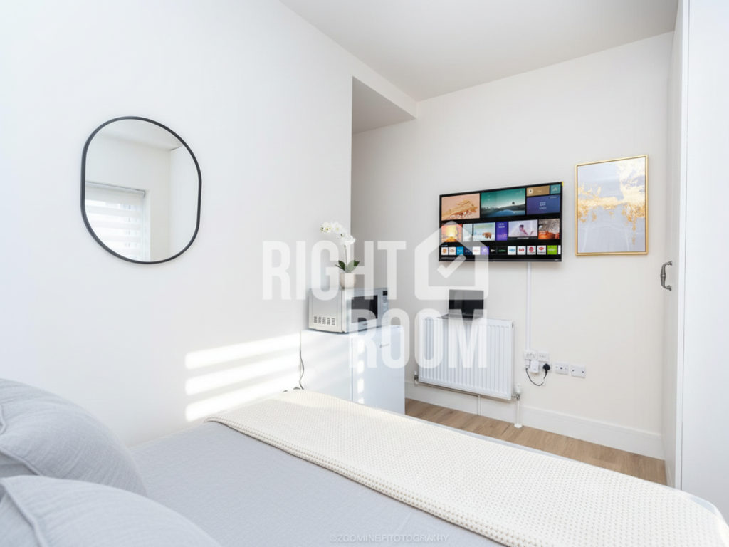 Property photo 2 of 31