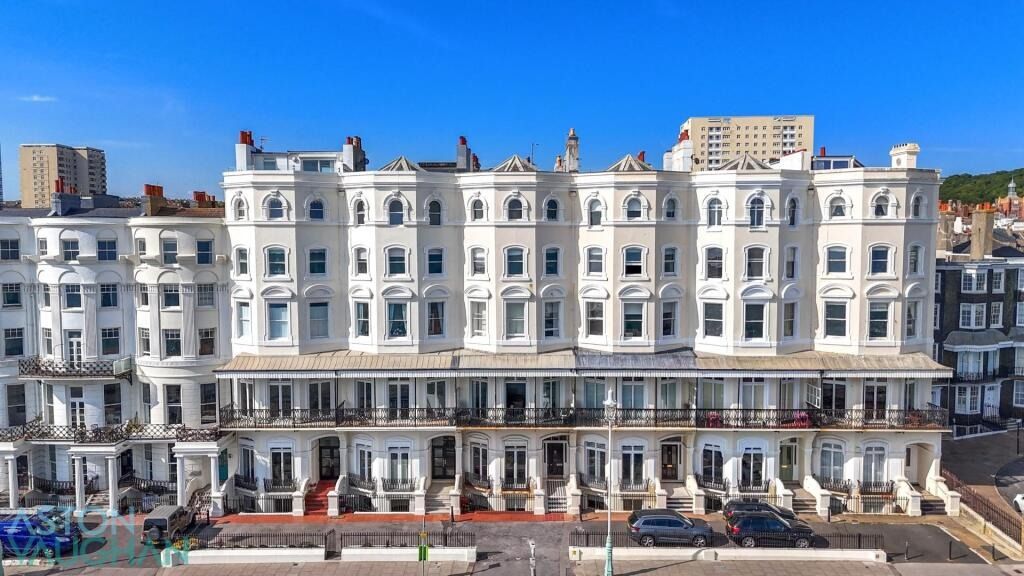 Property photo 1 of 30 4524891