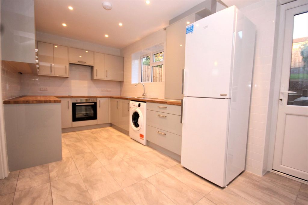 Property photo 2 of 7 Picture No. 03