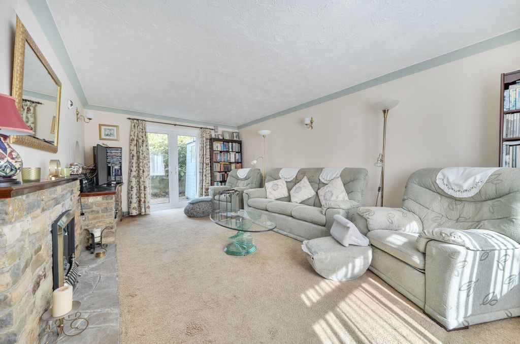 Property photo 3 of 23 1448525-8-69E8F8F...