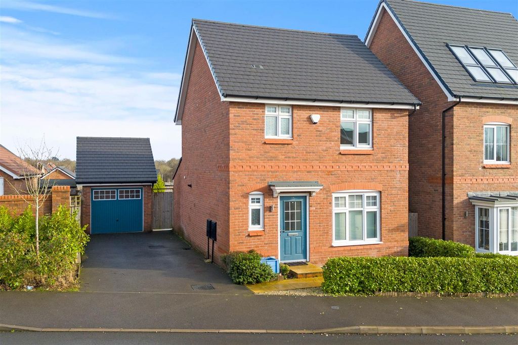 Property photo 1 of 25 Front.Jpg