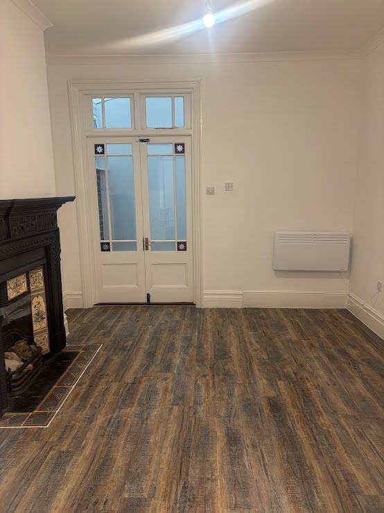 Property photo 1 of 3