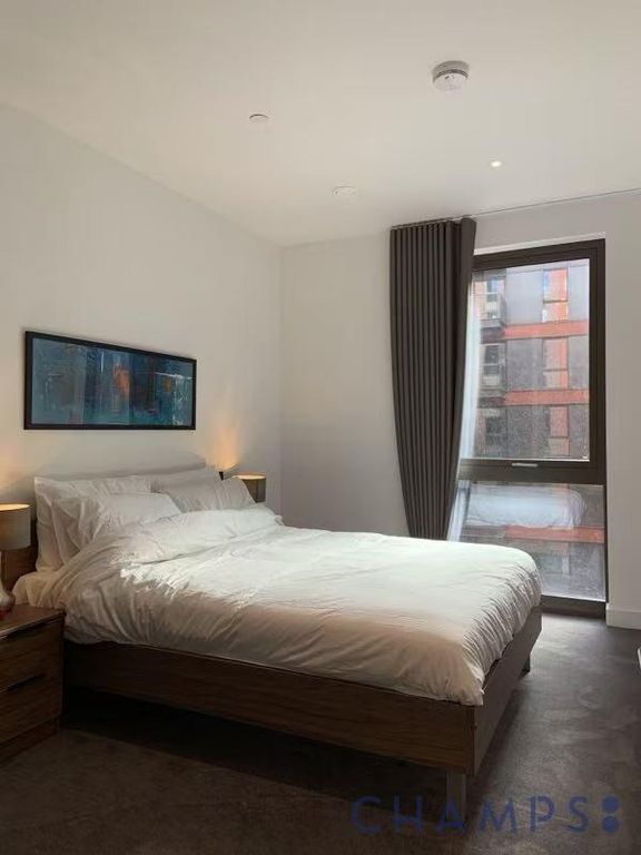 Property photo 1 of 7 1 Bed To Rent, Legacy Building, Embassy Gardens, Nine Elms, London Sw11