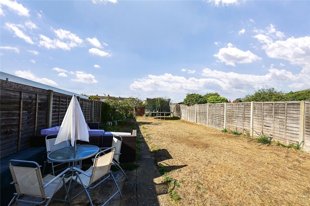 Property photo 3 of 14 Picture No. 02