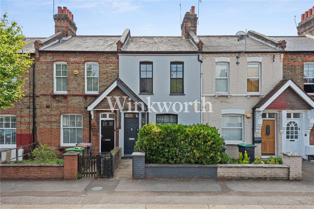 Property photo 1 of 12 Picture No. 17