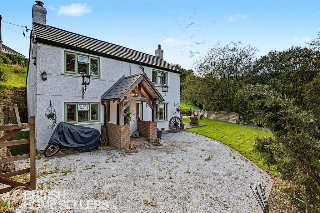 Property photo 1 of 15 Picture No. 14