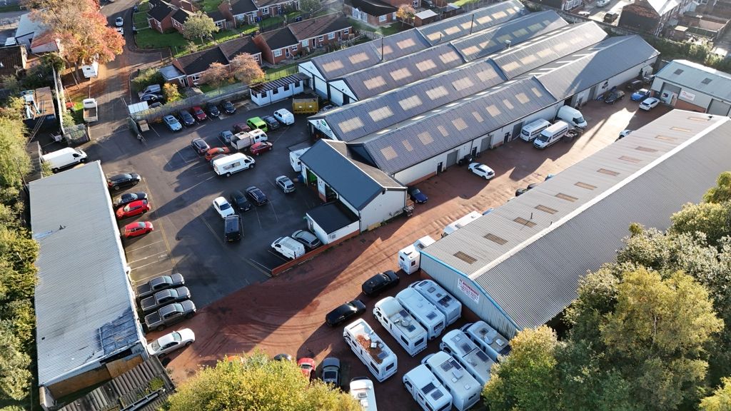 Property photo 3 of 10 Photo 3