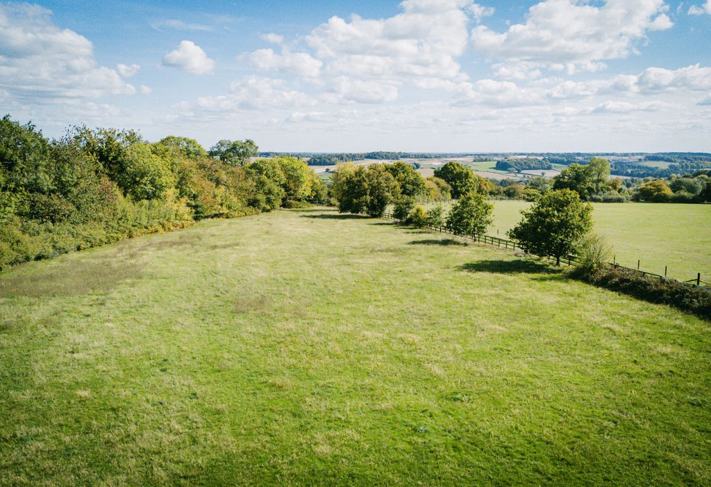 Property photo 3 of 24 Dji_20250925124247_0029_D