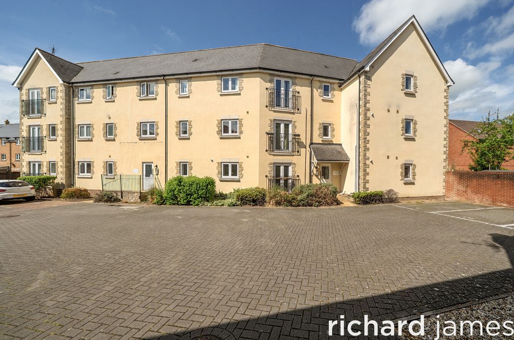 Property photo 1 of 14 9107845Dd75E481Fbd3Baeef3645d3Be