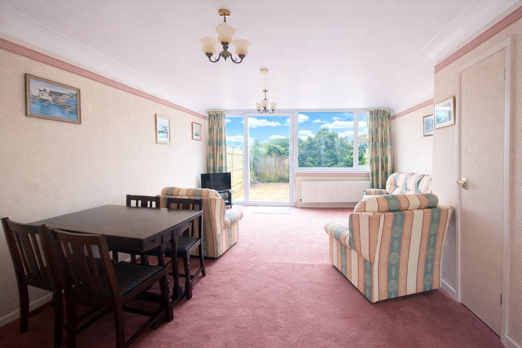 Property photo 2 of 12 Picture No. 09