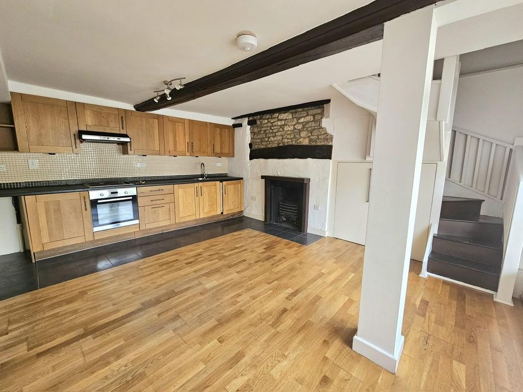 Property photo 3 of 13 13082A95-30Ea-4Bb7-8A4E-8Aca956203B2.Jpg