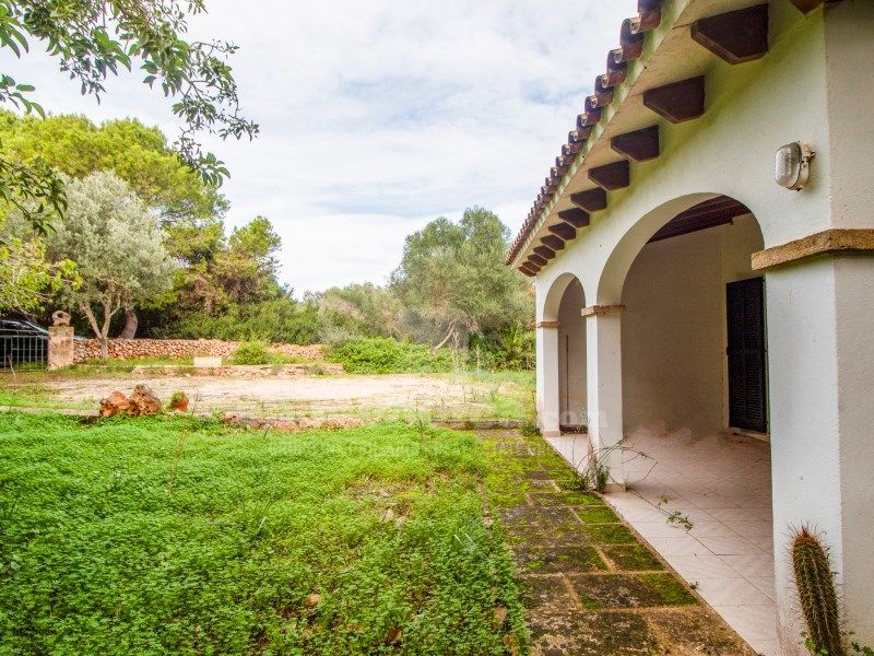 Property photo 1 of 5