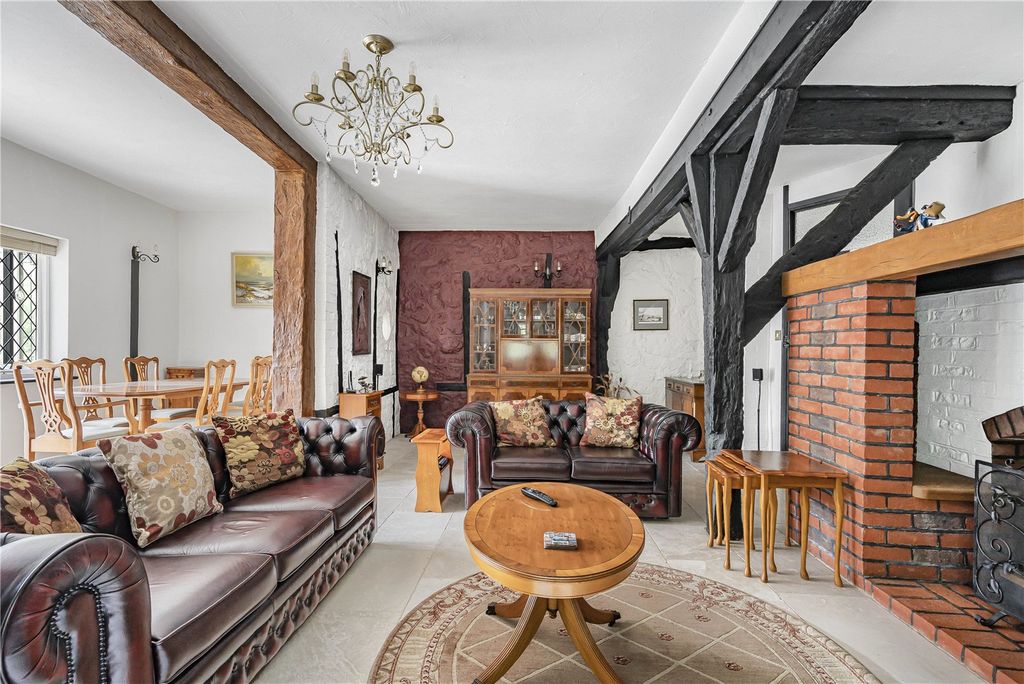 Property photo 2 of 43 Picture No. 09