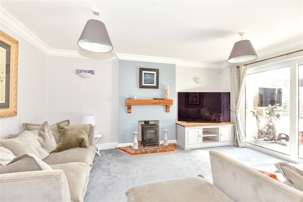 Property photo 3 of 13 Sitting Room