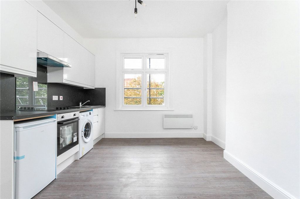 Property photo 1 of 7 Picture No. 04