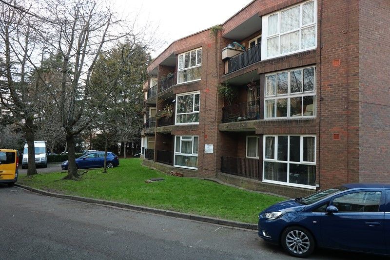Property photo 1 of 6