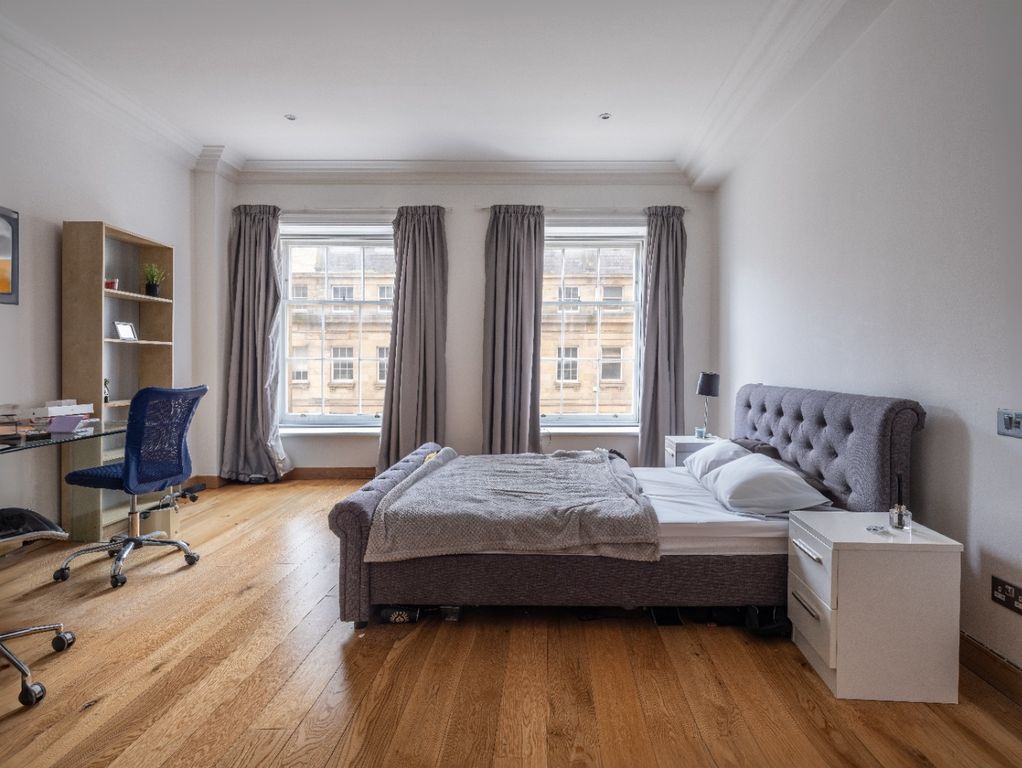Property photo 3 of 6 3608582