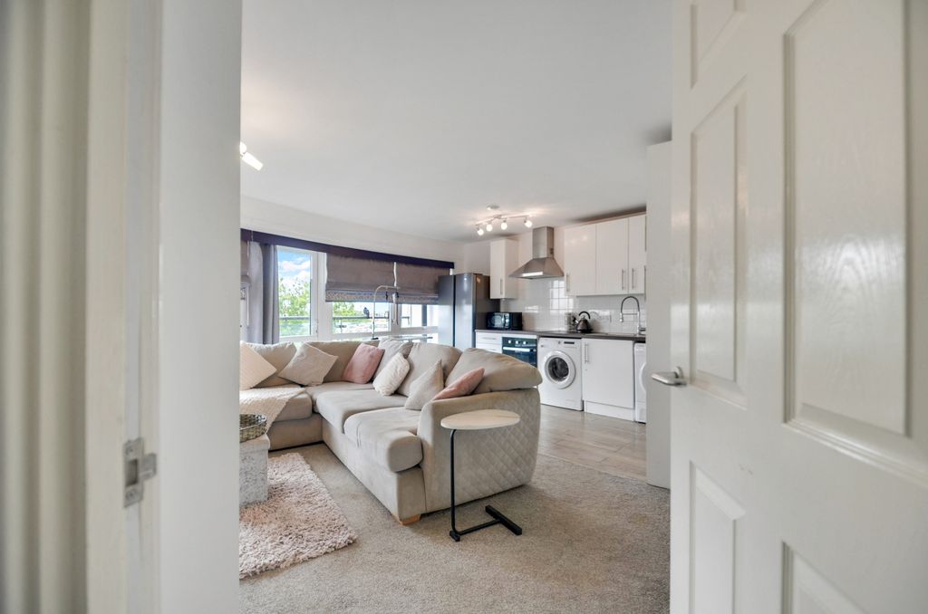 Property photo 3 of 20 Open Plan Living Room (2) (2).Jpg