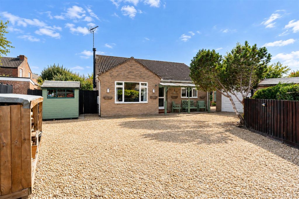 Property photo 1 of 31 1.Jpg