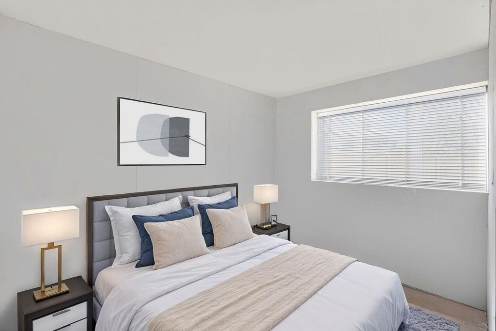 Property photo 3 of 4 Img_8364 (3)