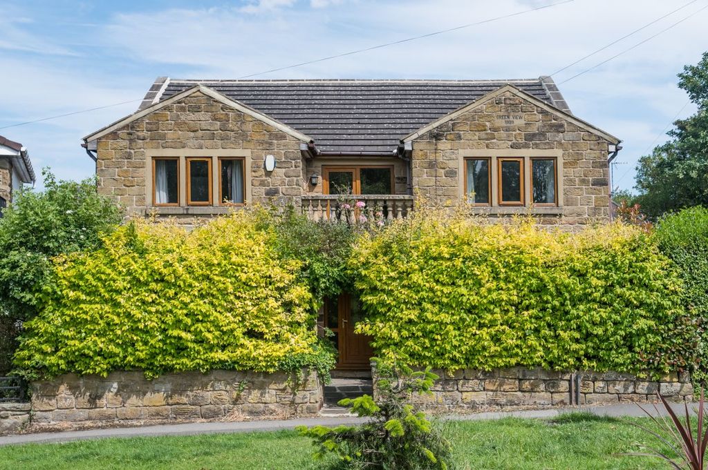 Property photo 1 of 47