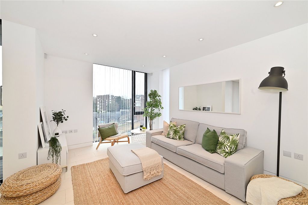 Property photo 1 of 11 Picture No. 05