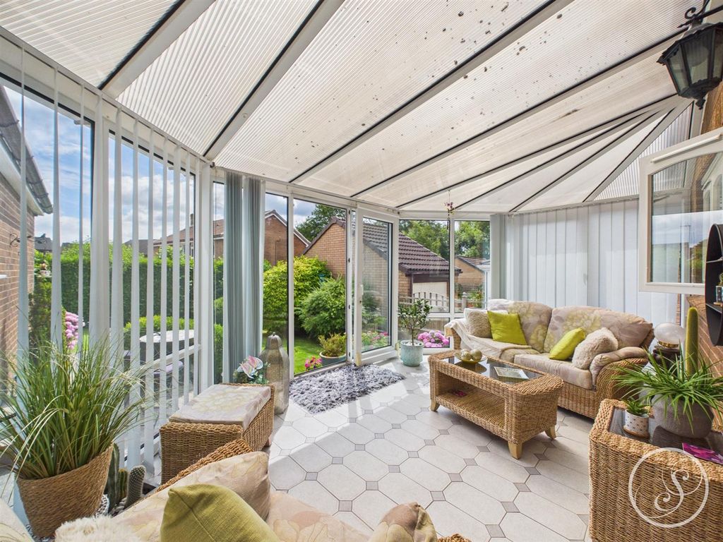 Property photo 3 of 17 Sun Room