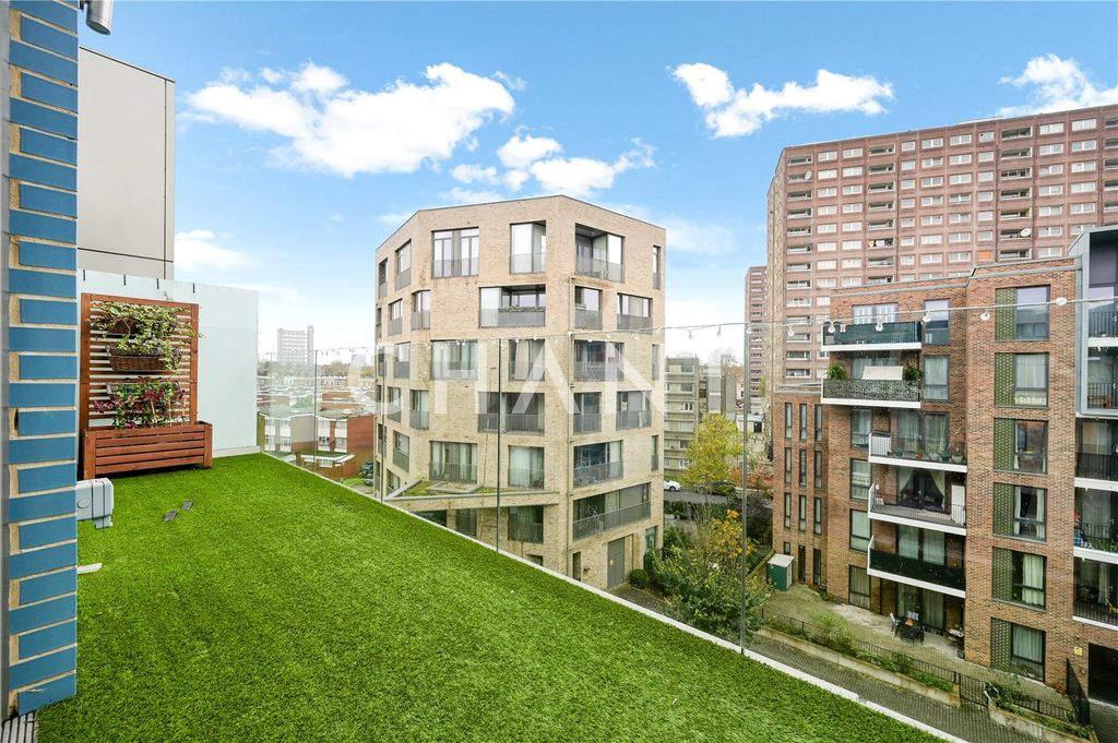 Property photo 3 of 16 Picture No. 04