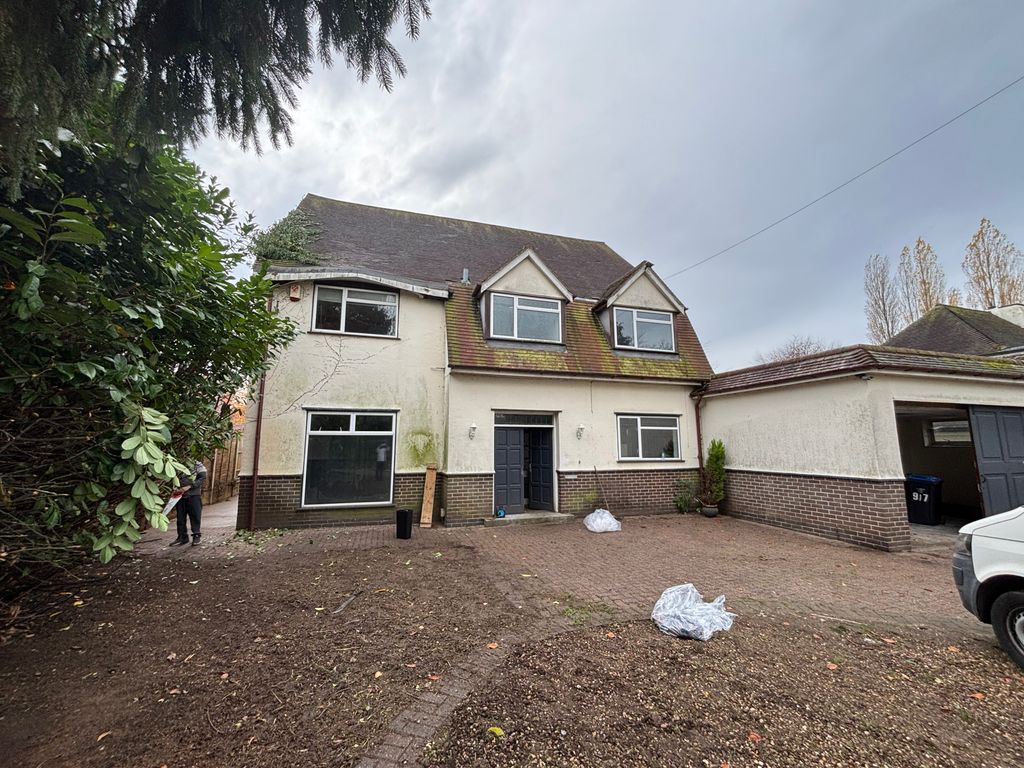 Property photo 1 of 24