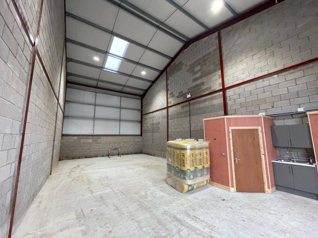 Property photo 3 of 11 Photo 22