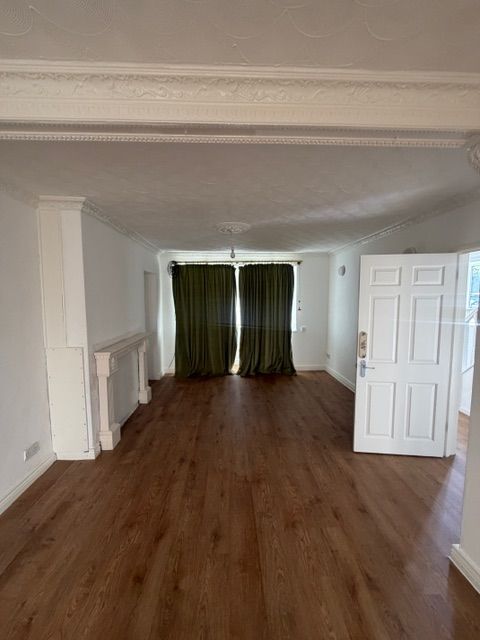 Property photo 3 of 23 c56B18Ca-861B-4d74-8748-70F502480802