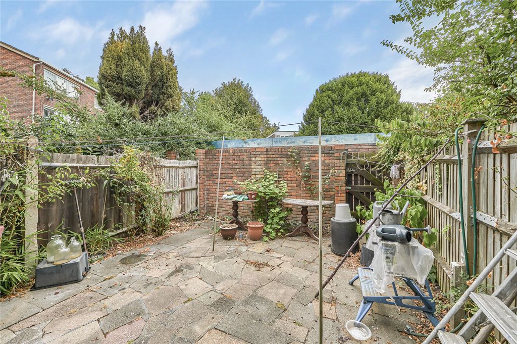 Property photo 1 of 19 Picture No. 09