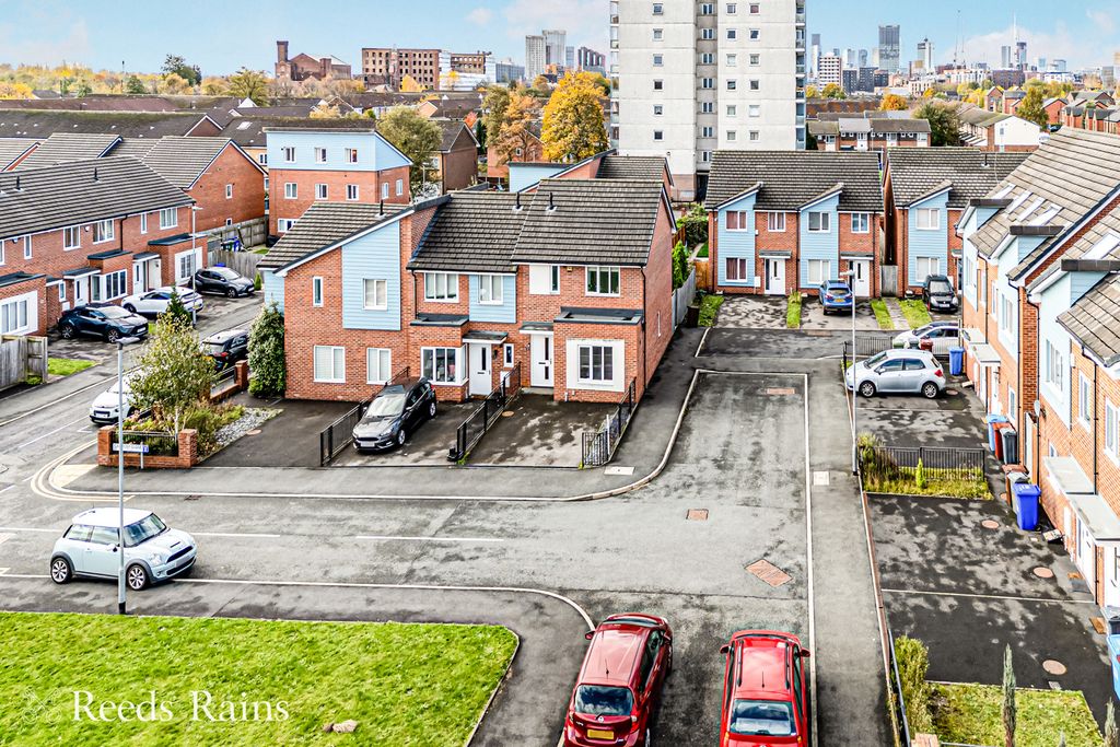 Property photo 1 of 27 Drone