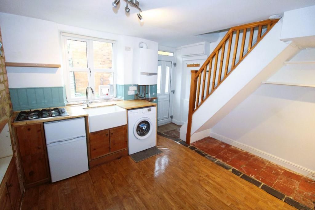 Property photo 3 of 6